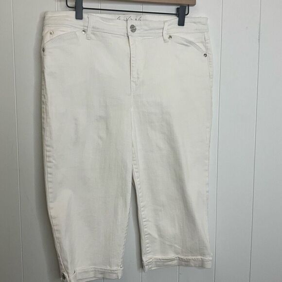 Gloria Vanderbilt Womens 12 Lillian Slimming Capri Pants White Pockets Stretch - Picture 1 of 14